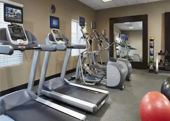 Hilton Garden Downtown Hotel 3*