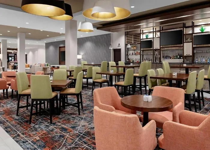 Hotel Hilton Garden Downtown 3*