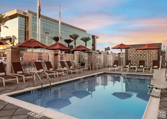 Hilton Garden Downtown Chandler