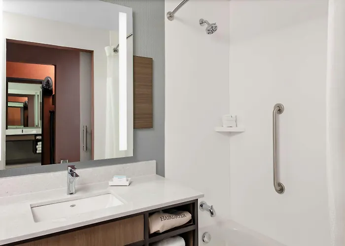 Hilton Garden Downtown Hotel Chandler