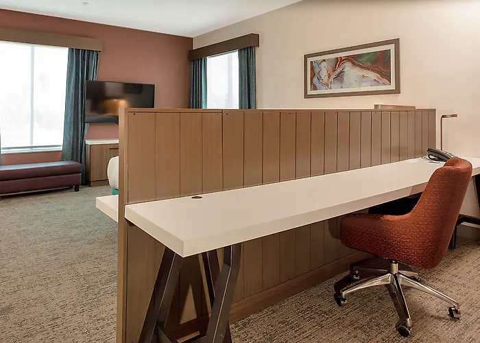 Hilton Garden Downtown Chandler