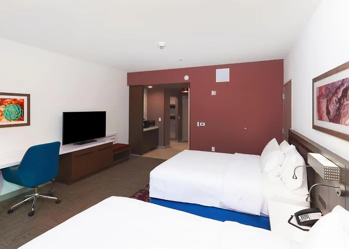Hilton Garden Downtown