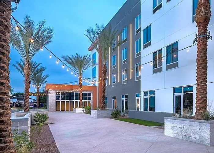 Hilton Garden Downtown Chandler